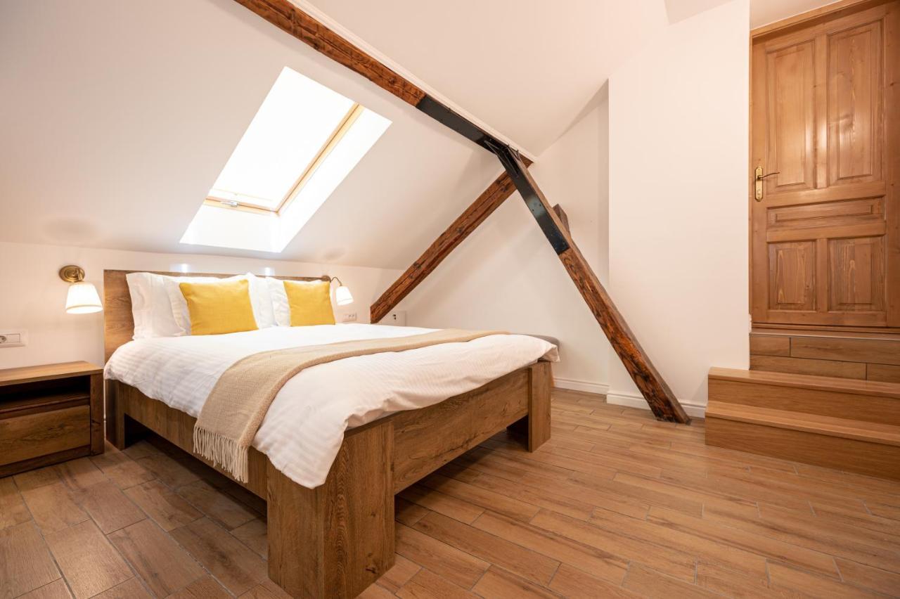 Central Park Rooms Oradea Exterior foto