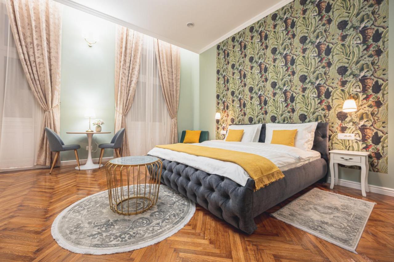 Central Park Rooms Oradea Exterior foto