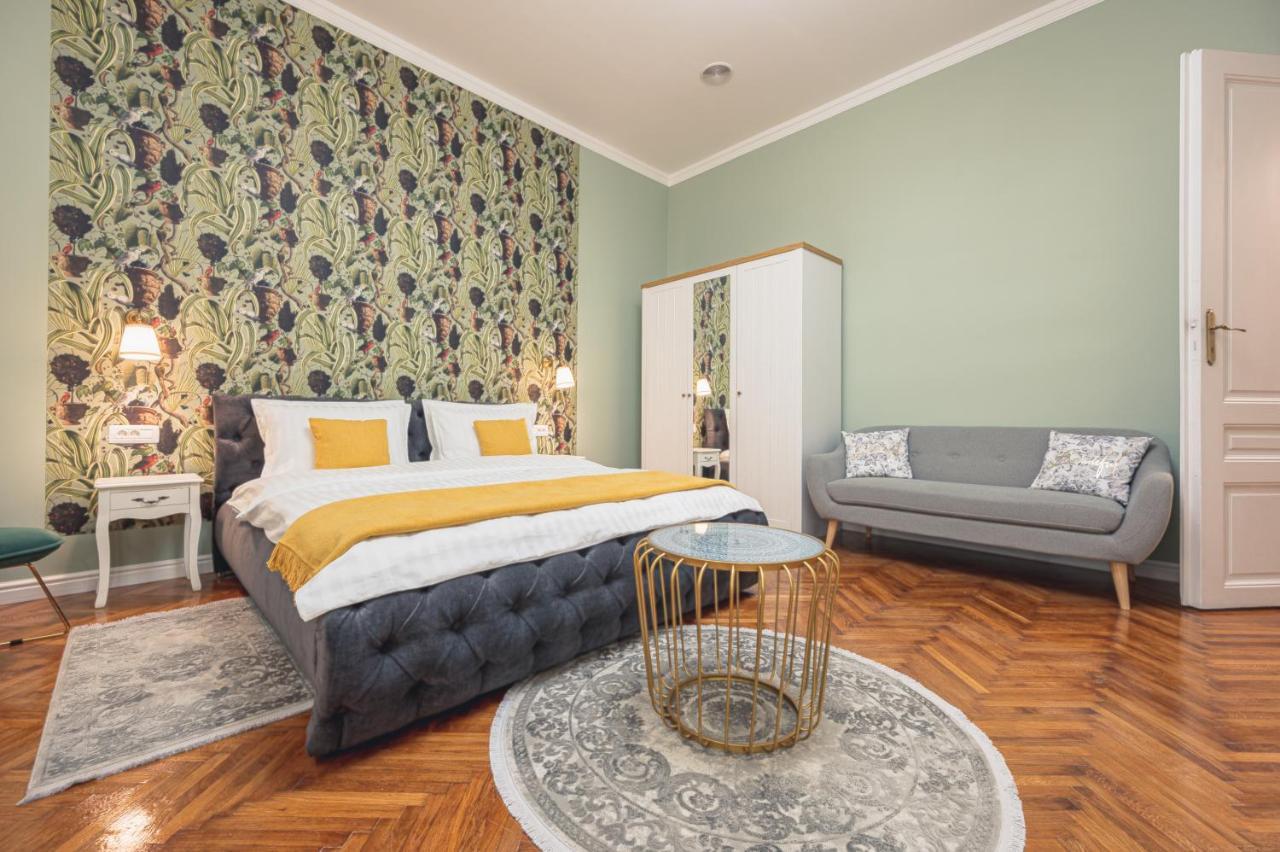 Central Park Rooms Oradea Exterior foto